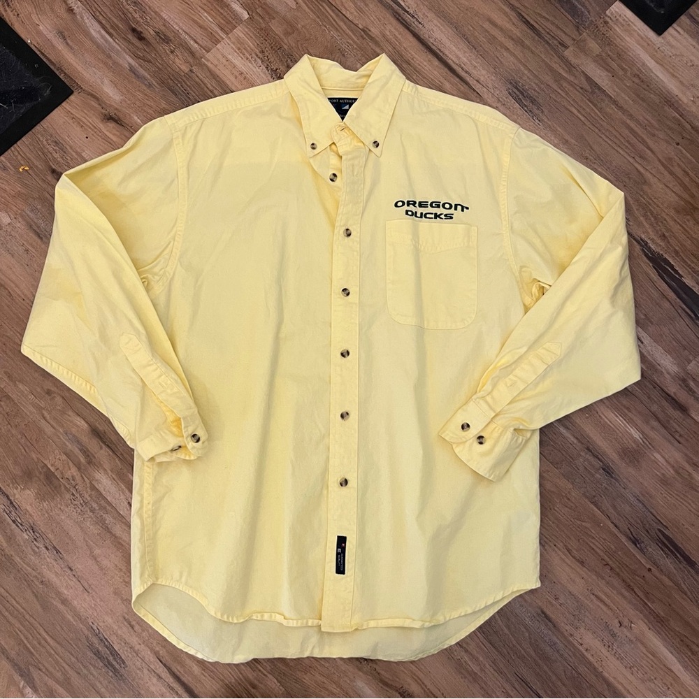 Mens vintage port authority Oregon ducks big logo button up shirt sz M yellow